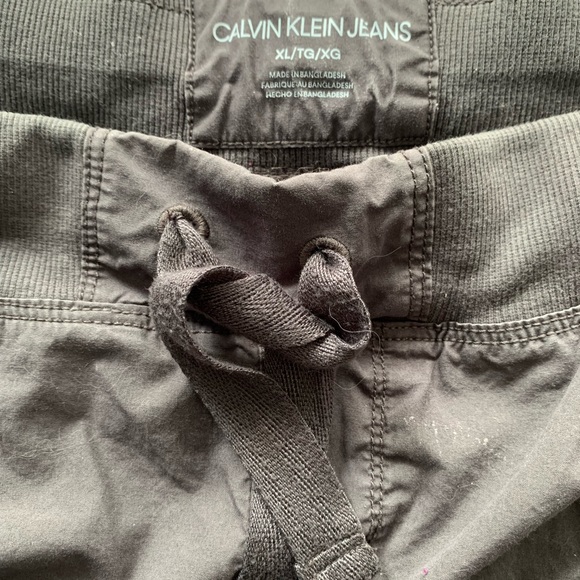 Grey Calvin Klein Summer-weight Cargo Pants - Picture 4 of 5